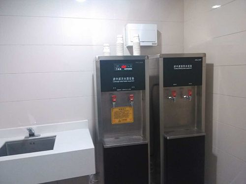 商用開水器怎么選？福建安爾達信息公司采購濾中濾開水器
