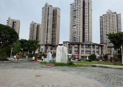 改變飲水環(huán)境船山區(qū)購(gòu)進(jìn)濾中濾節(jié)能直飲水機(jī)